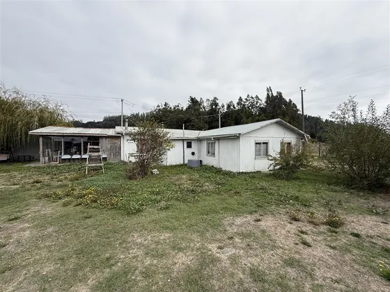 Casa En Venta De 4 Dorm. En Arauco