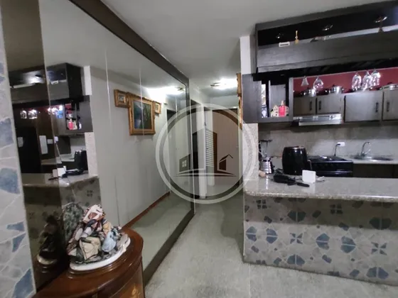 Alquiler Apartamento Centro De Maracay  Av Bolivar Maracay Estado Aragua    022js