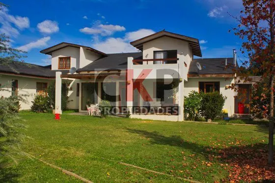 Extraordinaria Parcela En Condominio