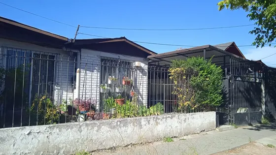 Venta Casa Cerrillos Con Estacionamiento De 2 Vehículos