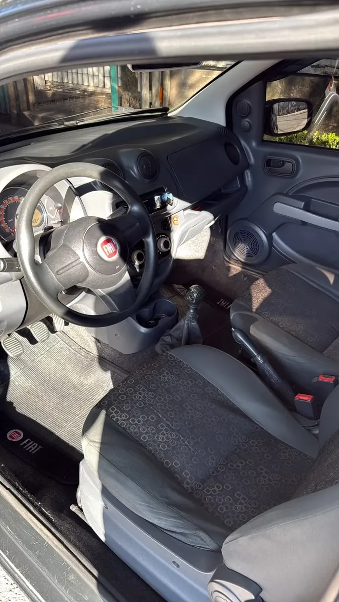 Fiat Uno 2012 1.0 Vivace Flex 3p — foto 7