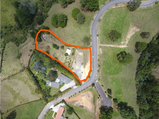 Venta De Lote Ubicado En El Retiro