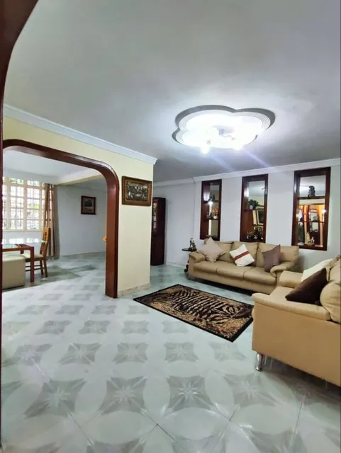 Casa 2 Niveles En Venta En Urbanización Prebo, Calle De Servicio Valencia. St