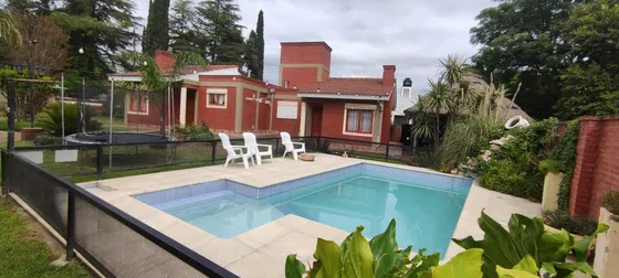 Cabañas En Alquiler Anual, Sol Y Río