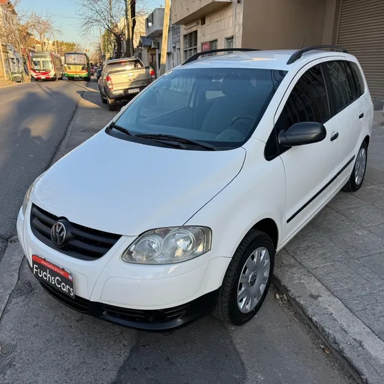 Volkswagen Suran 1.6 I Comfortline 90a