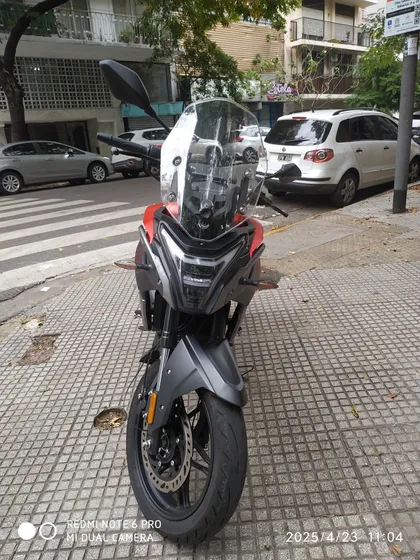 Voge 300 Ds 2025 Titular, Radicada En Caba, Servicio Al Día