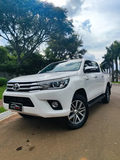 Toyota Hilux 2.8 Srx 4x4 Cd 16v Diesel 4p Automático