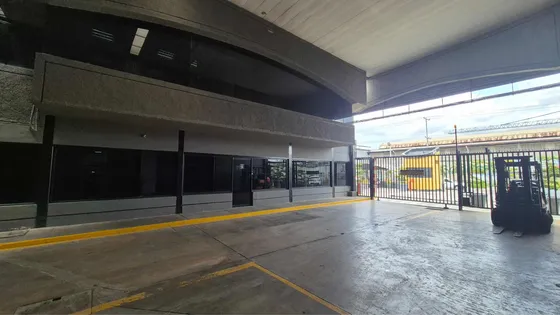 Galpón  735m2 En Alquiler En Zona Industrial Municipal Norte