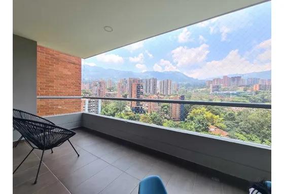 Moderno Apto Con Vista Al Oriente, Cerca Del Colegio Cumbre