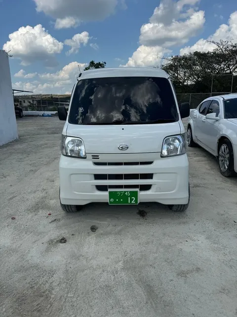 Transporte Escolar . Comodidad Y Seriedad.