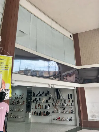 (hl28) Alquilo Local En La Av Bolivar Y Centro De Valencia En El Centro Comercial Duomo