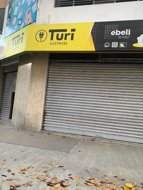 Local Comercial  / Alquiler / A Pie De Calle / Chacao/ 245m2