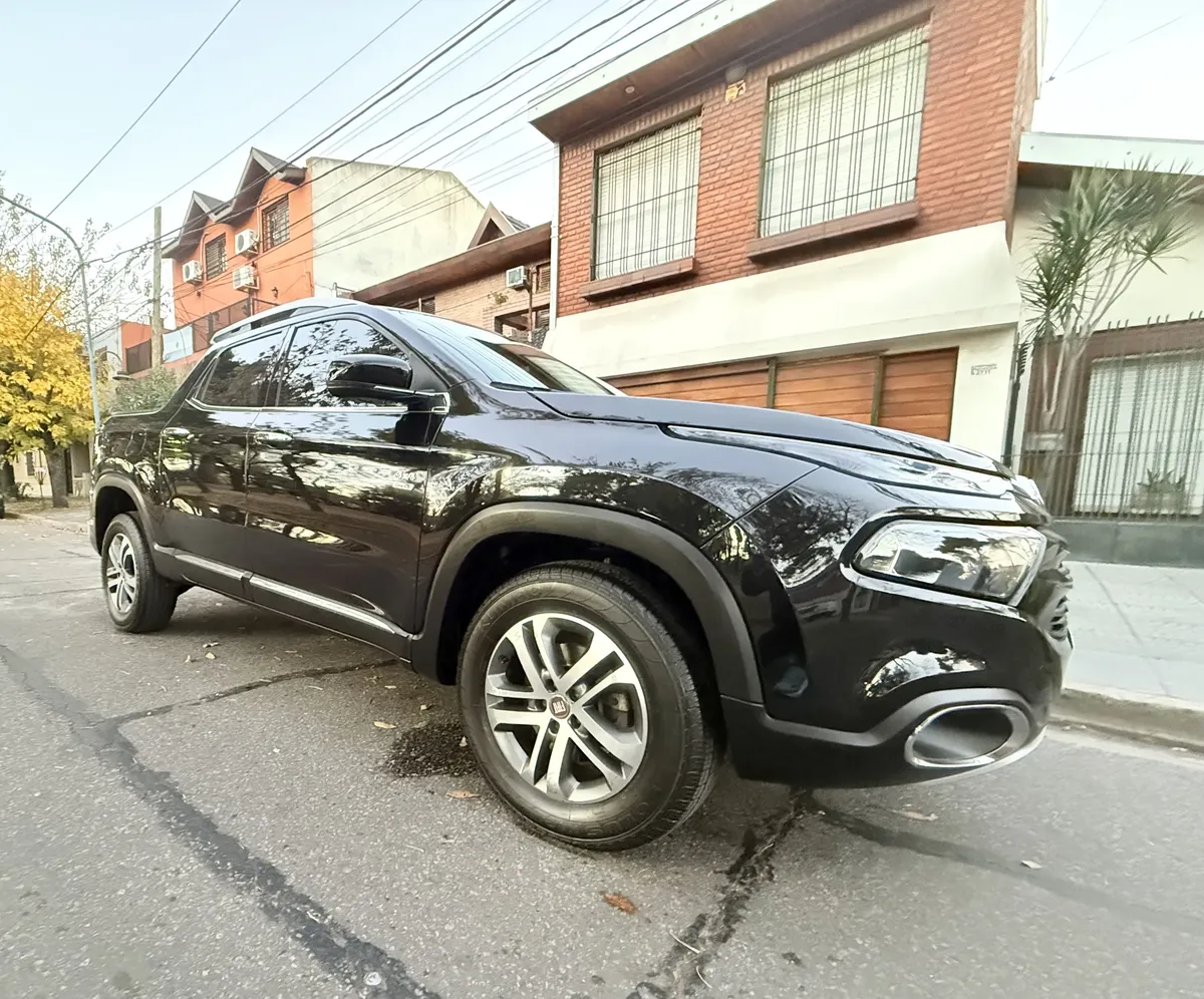 Fiat Toro 2.0 Volcano 4x4 At526393236805406722