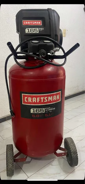 Compresora Crafstman Semi Nueva