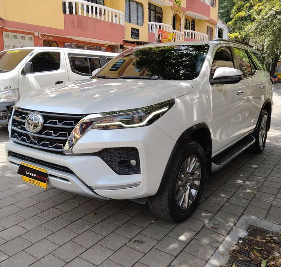 Toyota Fortuner 2.8l