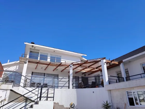 Casa En Venta De 7 Dorm. En Coquimbo