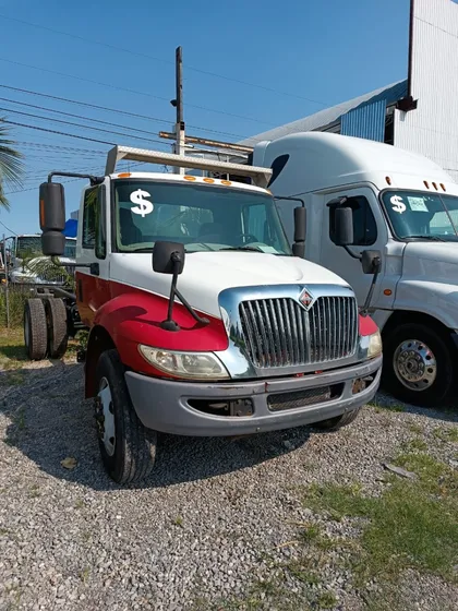 International 4300