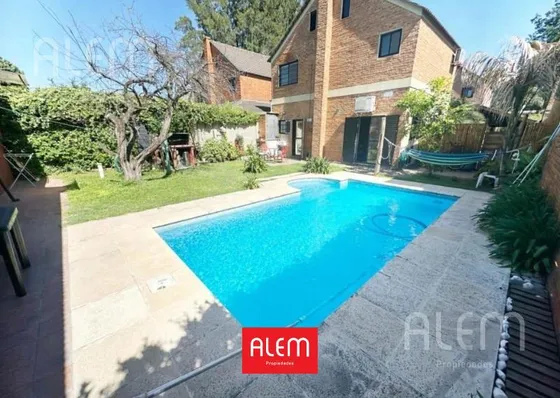 Casa En  Venta 6 Ambientes En Casuarinas Canning Ezeiza