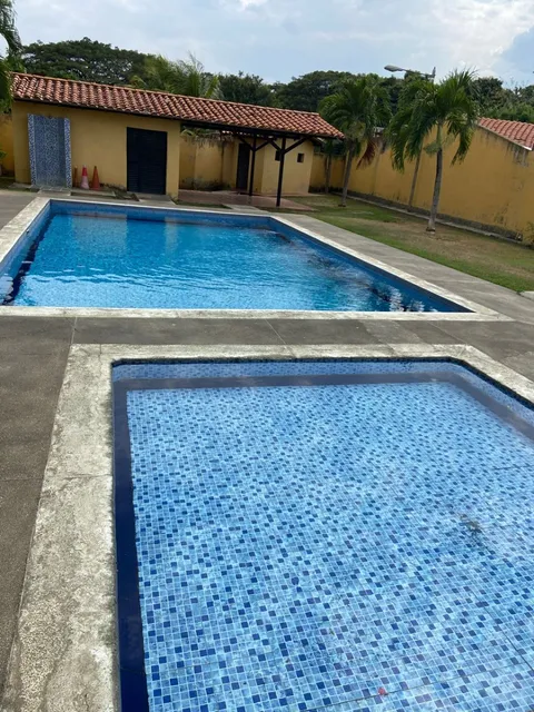 G01-48 En Venta  Casa En Conjunto Residencial Aguasay  San Diego.