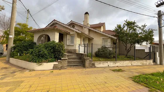 Venta Casa Mas Depto En Ph Zona Semicentro Tandil