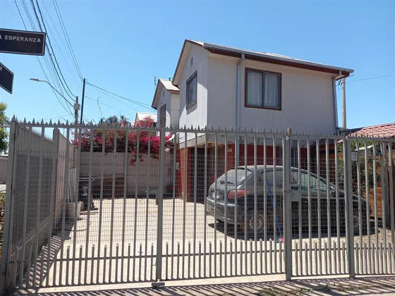 Casa En Venta De 2 Dorm. En Lampa