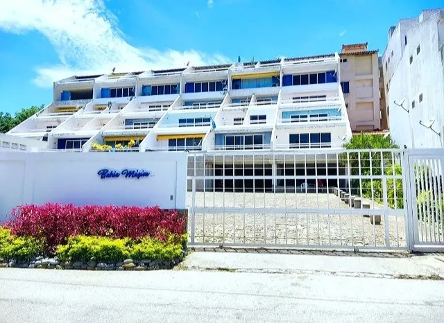 Venta- Edif. Bahía Mágica. Calle La Caranta. Pampatar. 