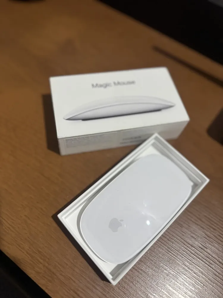 Mouse sem fio Apple Magic Mouse - conexão USB-c branca | Frete grátis
