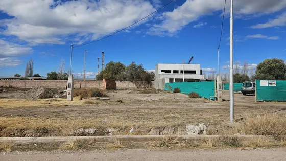 Lote En Calle Germano Pasando Av. Sarmiento