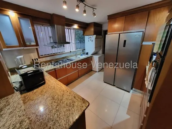 Oportunidad Hermoso Y Céntrico Apartamento En Venta  En Calle Tranquila California Norte (piso Bajo) - Mls #25-23804