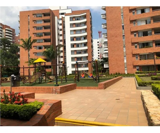 Venta Excelente Apto 1 Piso - 2 Amplias Terrazas