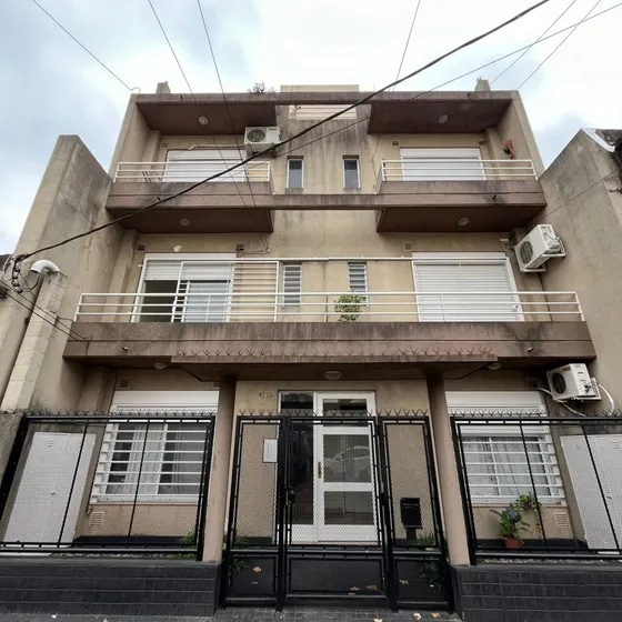 Departamento En Alquiler En Caseros