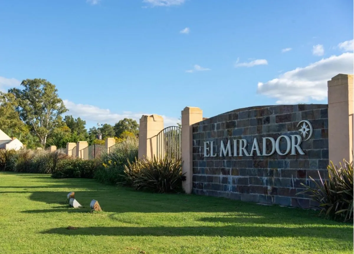 Lot for Sale in El Mirador Neighborhood – 50% Financing Available