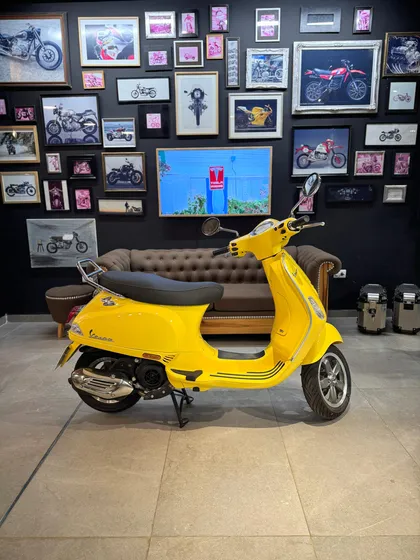 Vespa Sxl 150