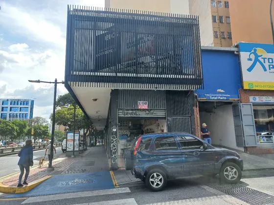 En Venta Amplio Local Comercial En Chacao De 190 M². (a.p)