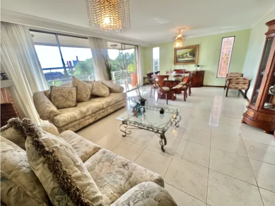 Casa Para La Venta En El Poblado