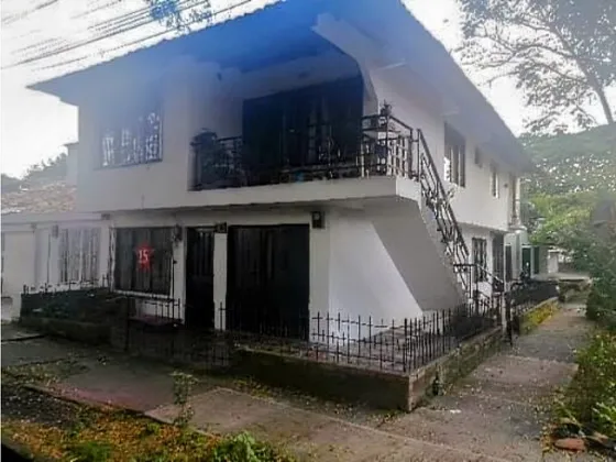 Venta De Inmueble Con 3 Rentas En Cartago Valle