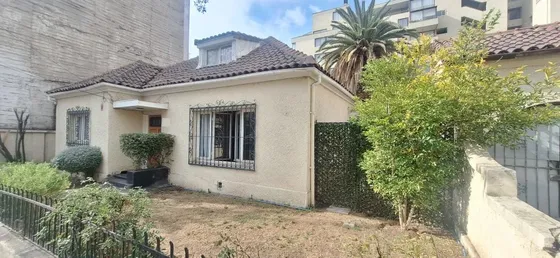 Ubicada Corazón Comercial Ñuñoa