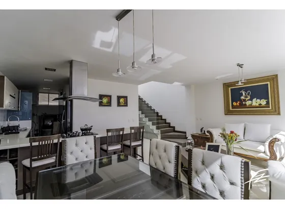 Casa En Venta En Envigado, Antioquia
