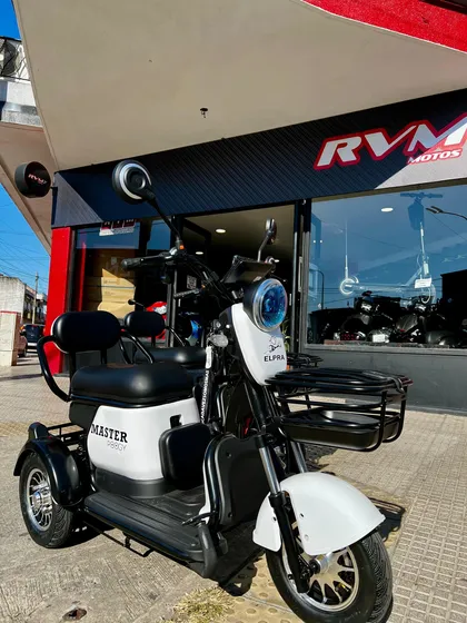 Triciclo Scooter Electrico Master Poogy Movilidad Golf - Rvm