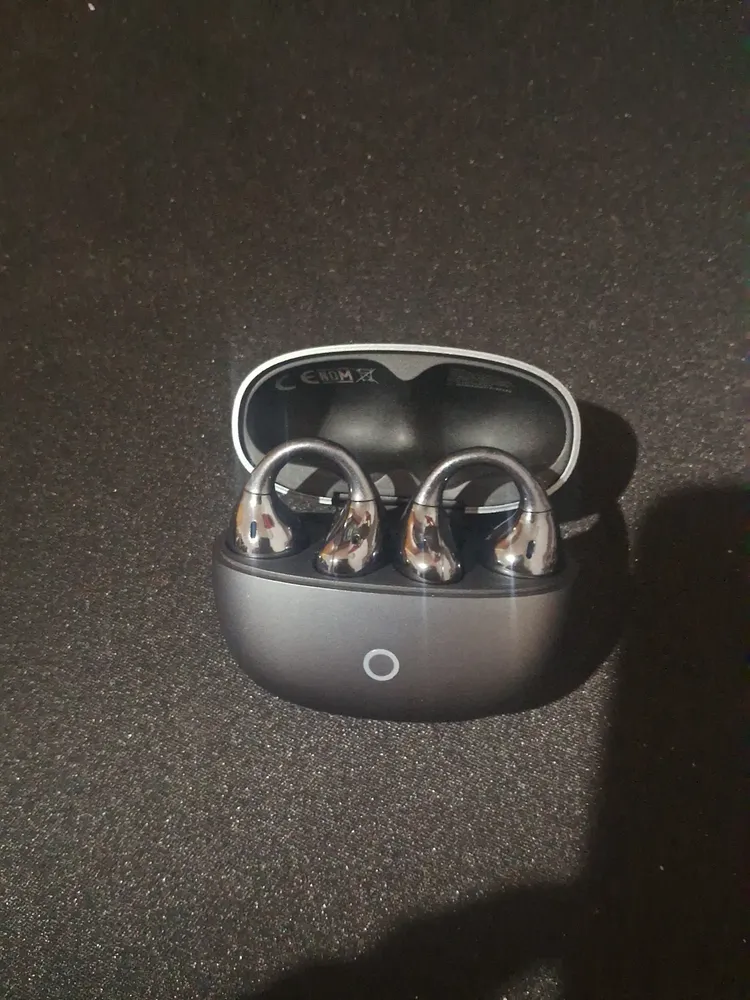 Fones de ouvido Realme Buds Clips pretos | Parcelamento sem juros