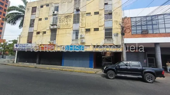 Maikelly Zabala Alquila, Cómoda Oficina Co Excelente Ubicación En El Centro De Barquisimeto, Fácil Acceso, Mz