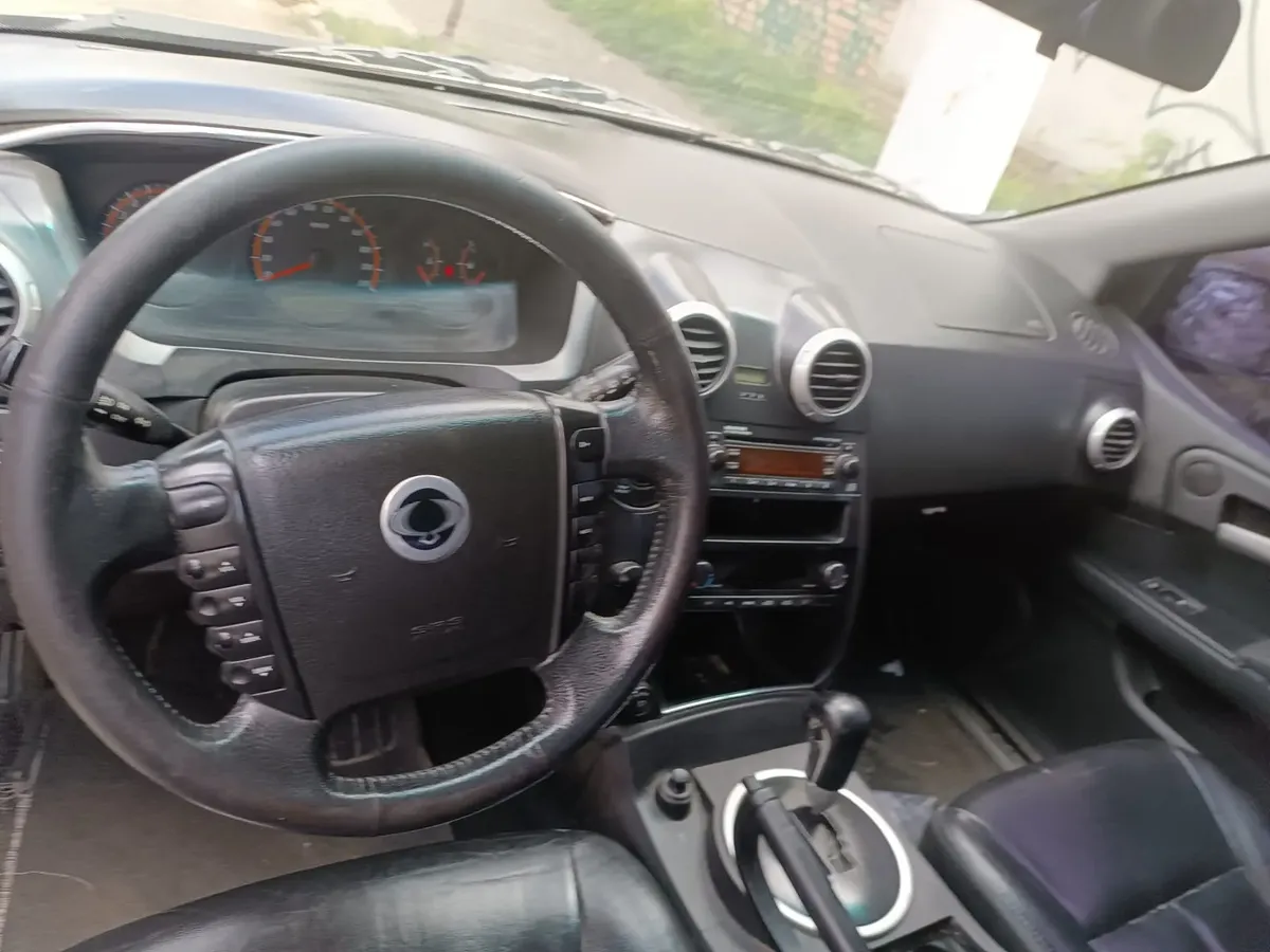 SsangYong Actyon 2010 2.3 16v 150cv Aut. — foto 5