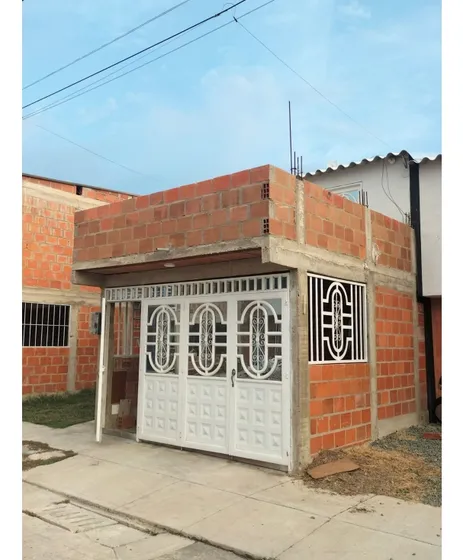 Vendo Casa En Manzanares - Ciudad Del Valle