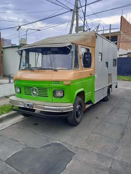 Motorhome Mercedes Benz 608 Casa Rodante
