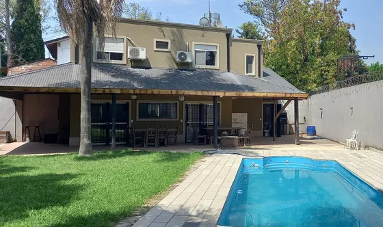 Casa Pilar De Vicenzo Grande 3 Amb Pileta Parque