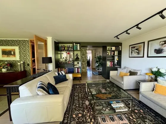 Departamento Remodelado Y Amoblado 3d/3b En Vitacura