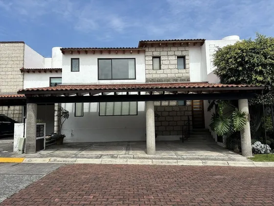Terreno En Venta En Las Haciendas, Tarango