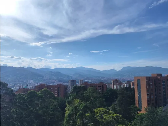 Apartamento En Venta En Los Balsos El Poblado