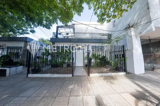 Ph En Venta 5 Ambientes En Castelar