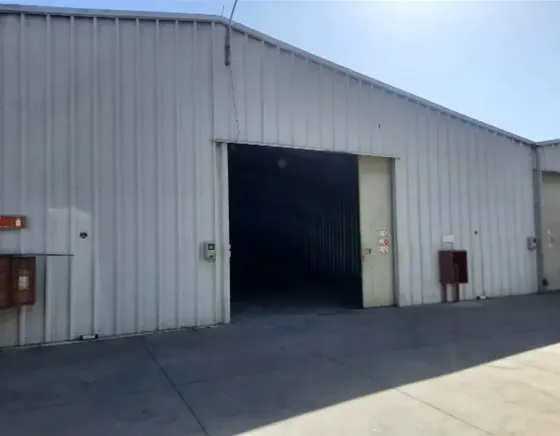 Bodega 1000 M2 Avda Lo Espejo